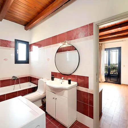 Grey Grand Privater Pool * Asprouliánoi